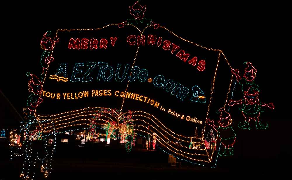 13 Dazzling Christmas Lights Displays In Pennsylvania TravelAwaits