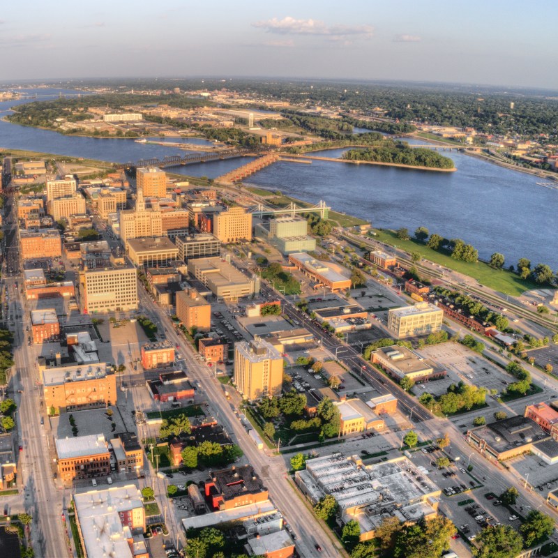 10 Fun Things To Do in Quad Cities Memorable Visit Guaranteed TravelAwaits