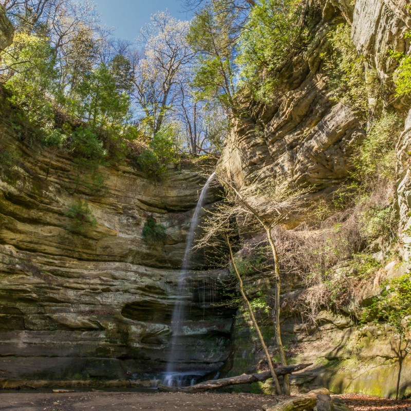 A waterfall in Starved Rock State Park, Illinois.