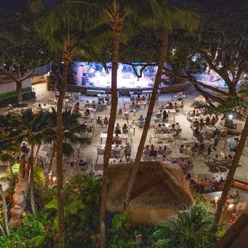 A wide-angle view of a luau at Hyatt Regency Maui Resort and Spa.