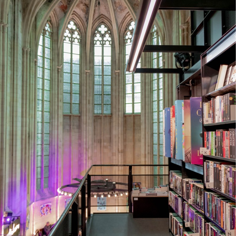 Boekhandel Dominicanen, An ancient Dominican Church converted into a bookstore.