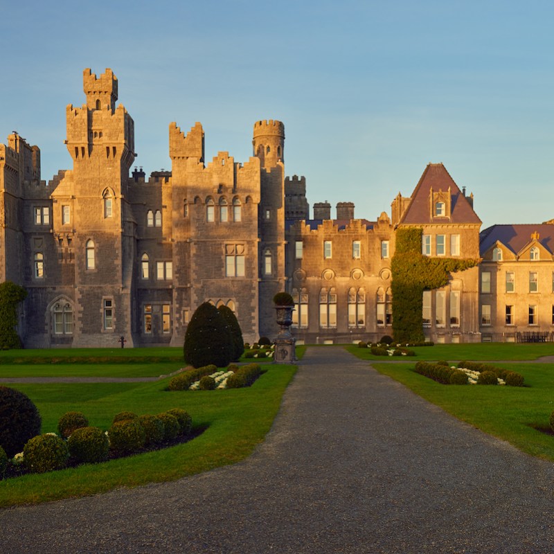 The exterior of a castle in Ireland.