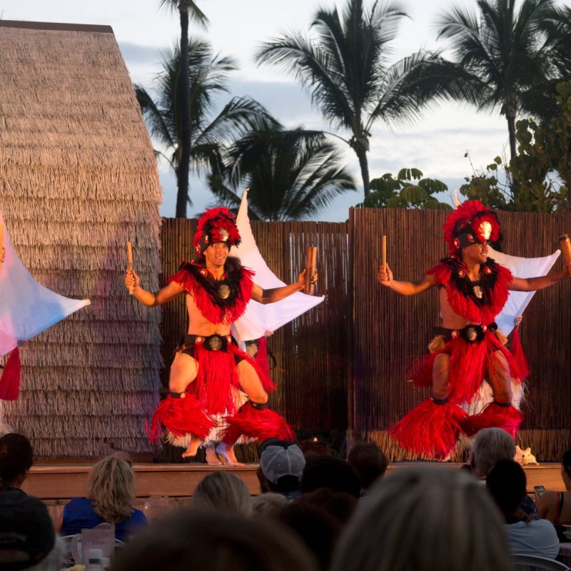 Traditional Island Breeze Luau on the Big Island of Hawaii