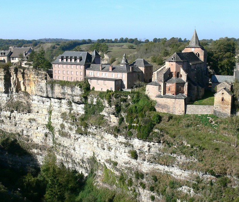 Village of Bozouls near a cliff.