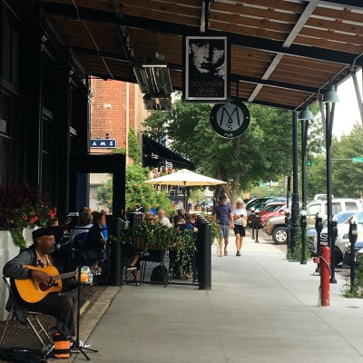 M's Pub patio dining, Omaha, Nebraska.