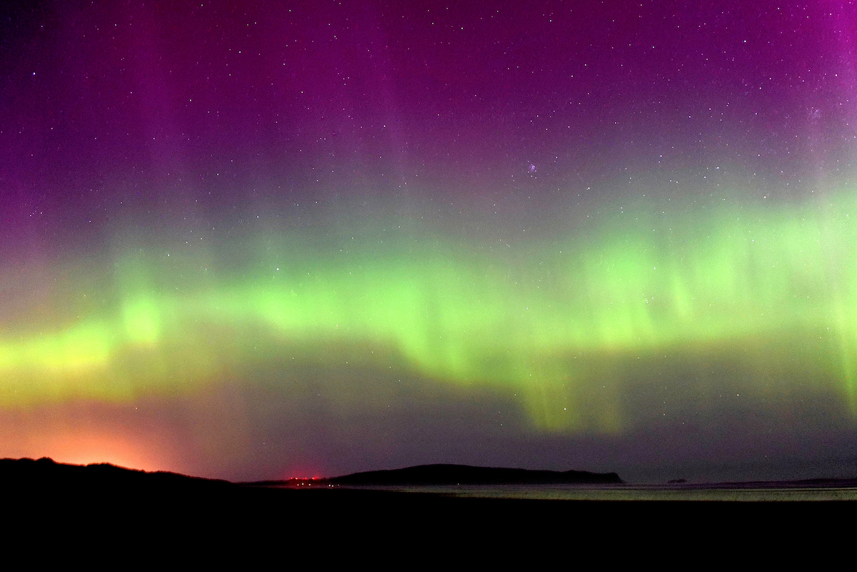 Aurora Australis display seen from Oreti Beach, Invercargill.