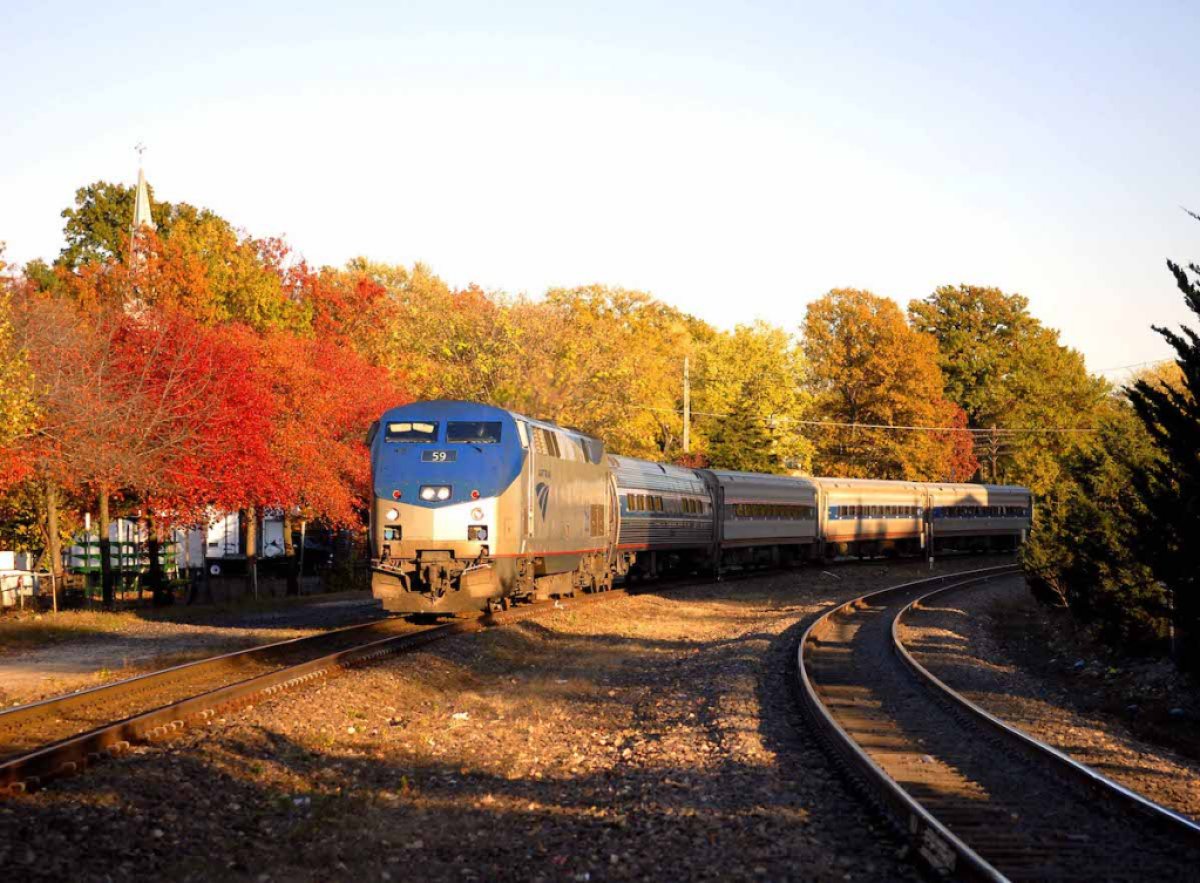 Heartland Flyer Amtrak train fall foliage