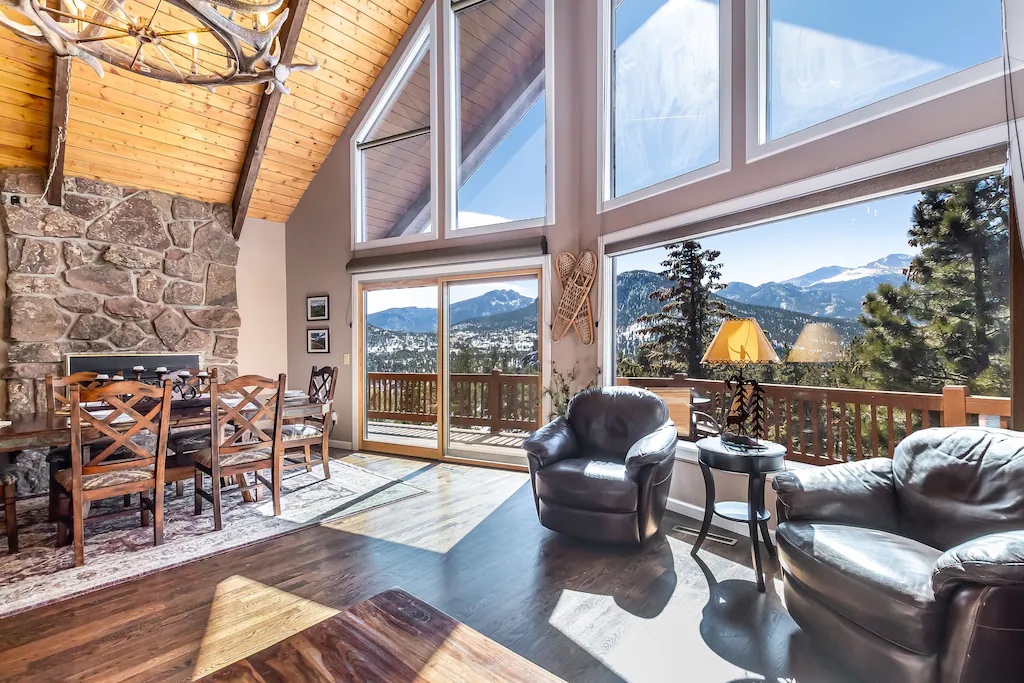 12 Best Places to Rent a Cabin in the U.S. To Enjoy the Nature