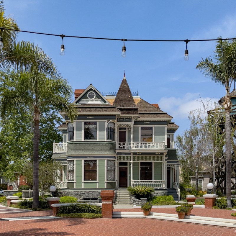 Beautiful Heritage Square home