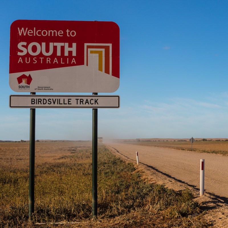 Welcome to South Australia sign