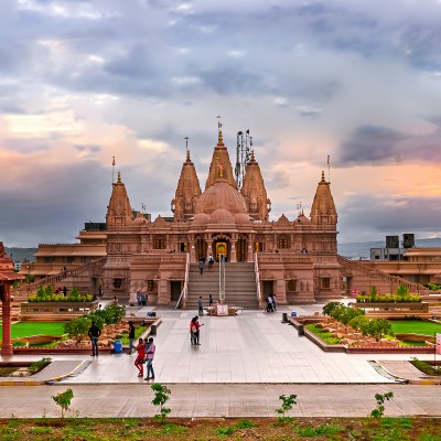 Shree Swaminarayan Temple in Pune