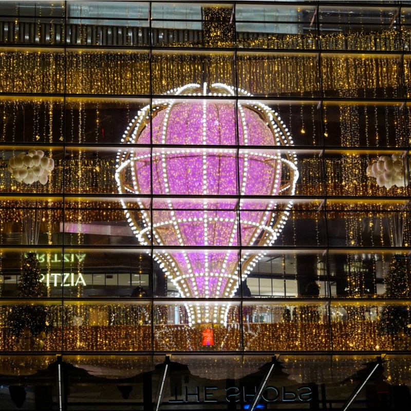10 Magical Christmas Window Displays To Visit In New York City ...