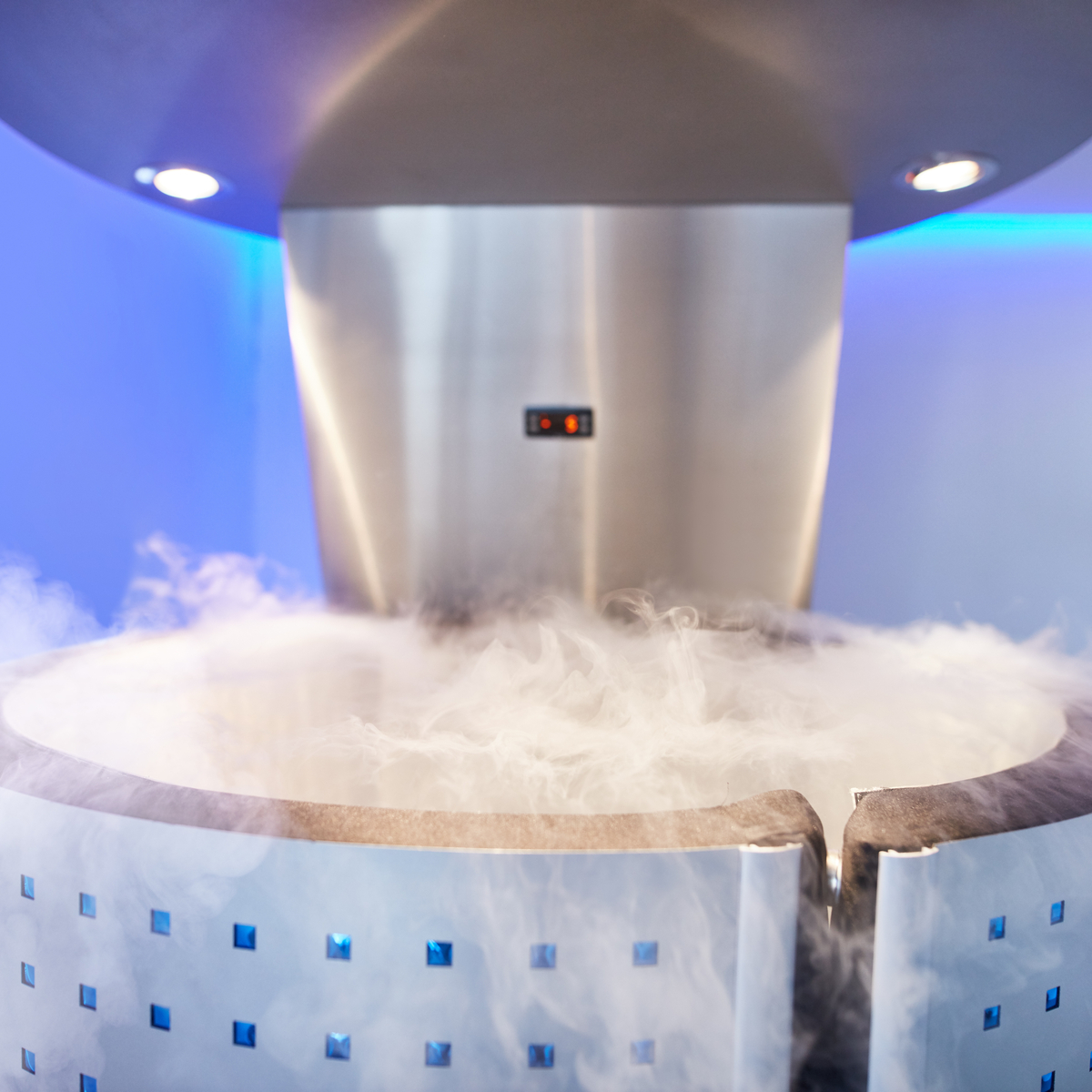 Cryotherapy capsule
