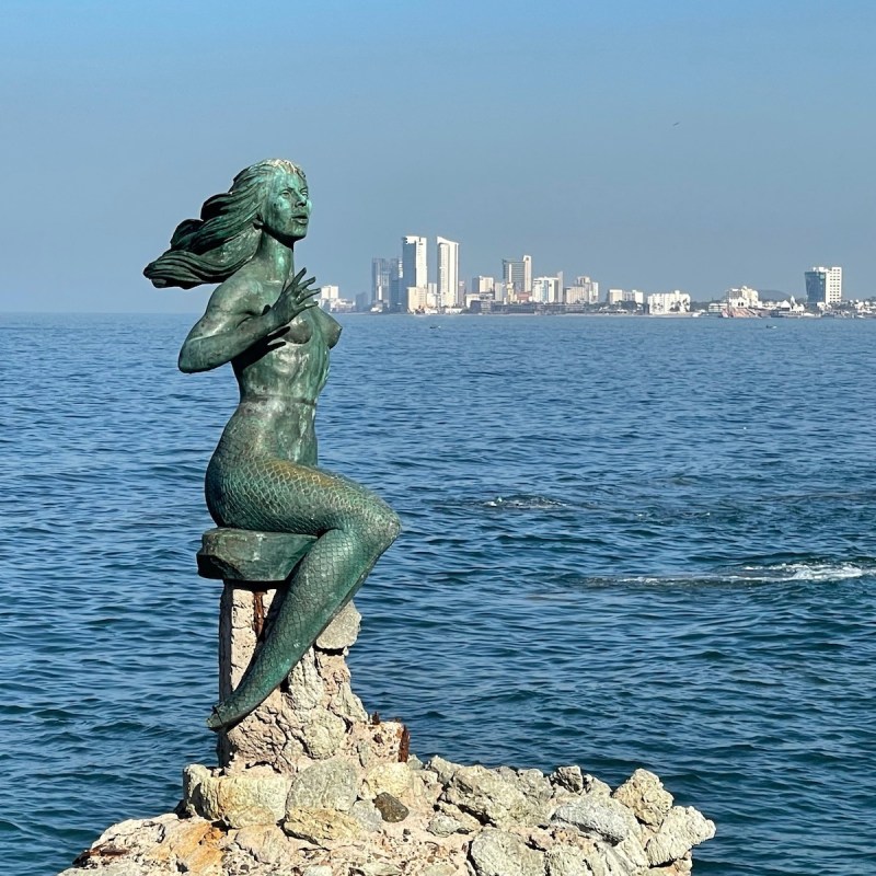 Sculpture at the Mazatlan malecon