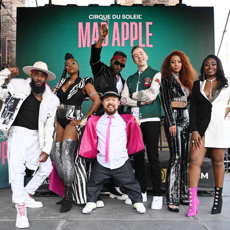 Mad Apple Cast.