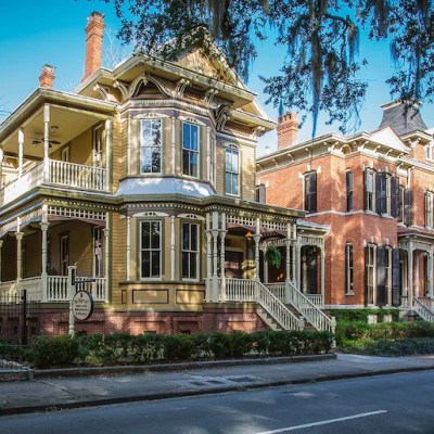 exterior of Victorian mansion On Forsyth Park in Savannah