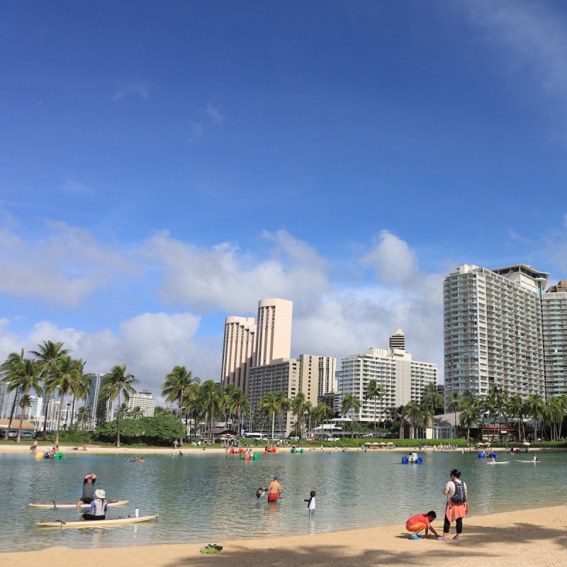 Waikiki Lagoon in Hawaii