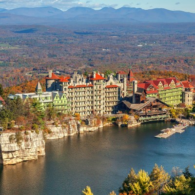 Mohonk Mountain House is a scenic year-round destination for families and multigenerational groups.