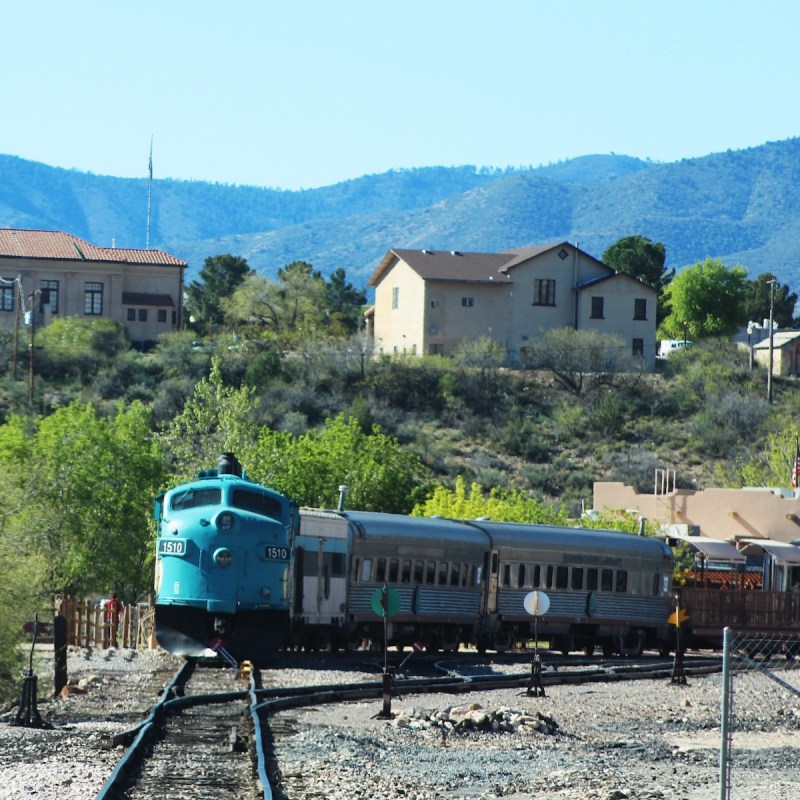 Verde Canyon Railroad trail arriving in Clarkdale