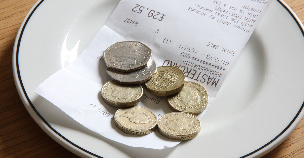 Your Essential Guide to Tipping in the UK Learn the Etiquette TravelAwaits