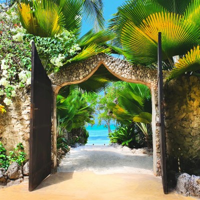 Door to the beach at Villa Kidosho in Michamwi, Zanzibar.
