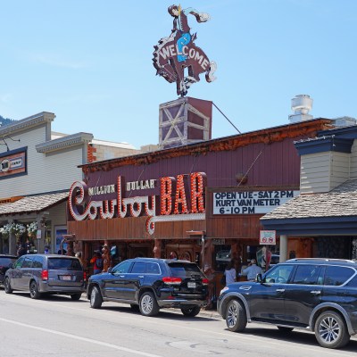 Million Dollar Cowboy Bar