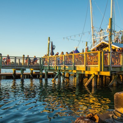 exterior of Hudson's Seafood House on the Docks in San Francisco