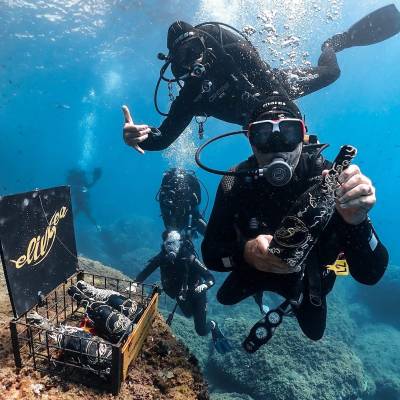 Dive to Underwater Wines at ElixSea