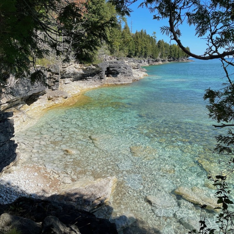 turquoise waters of Cave Point County Park