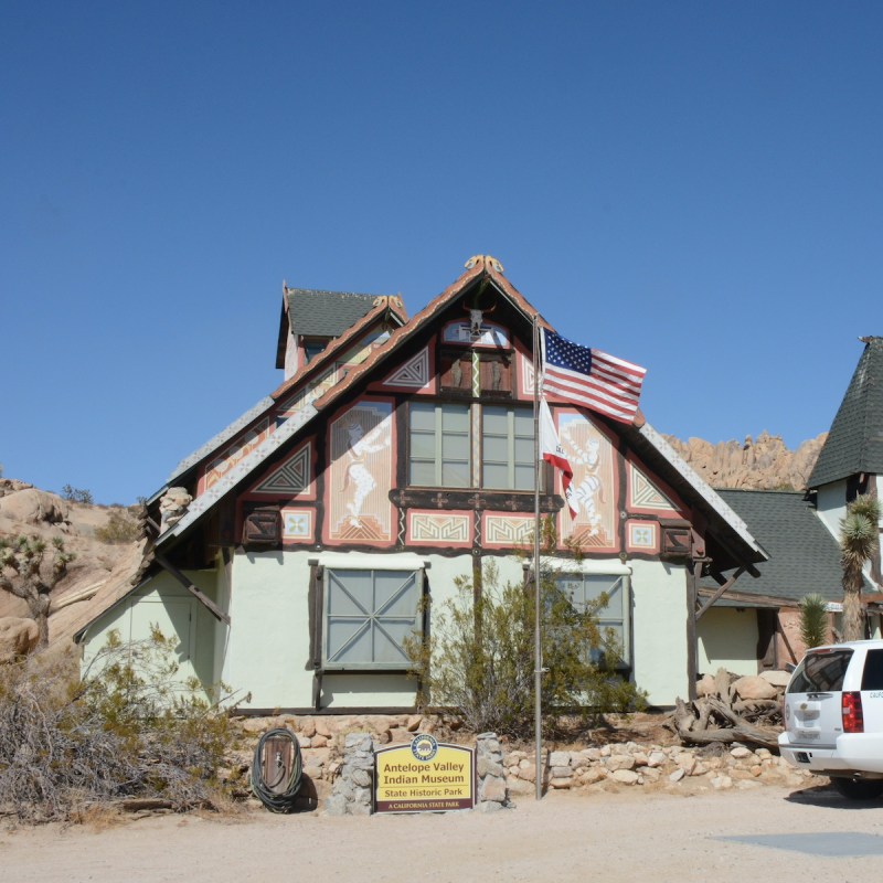 Antelope Valley Indian Museum