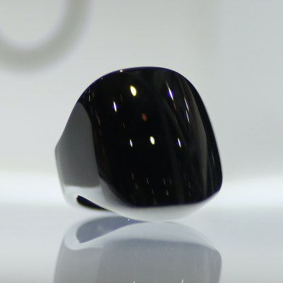 The Oura ring display