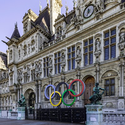 Olympic Rings outside of the Hotel de Ville in Paris