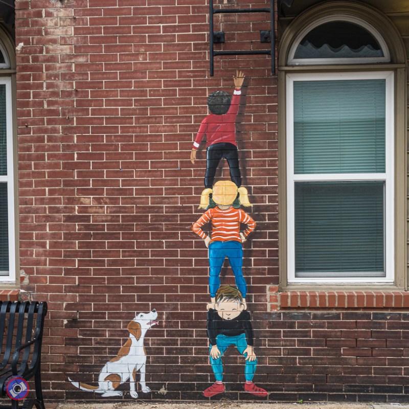 A mural in the historic center of Selma, North Carolina