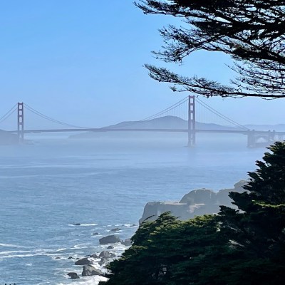 Golden Gate Bridge from Lands End Trail