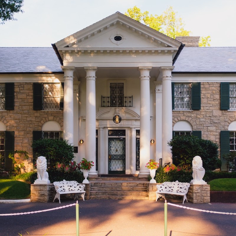 Elvis Presley's mansion, Graceland