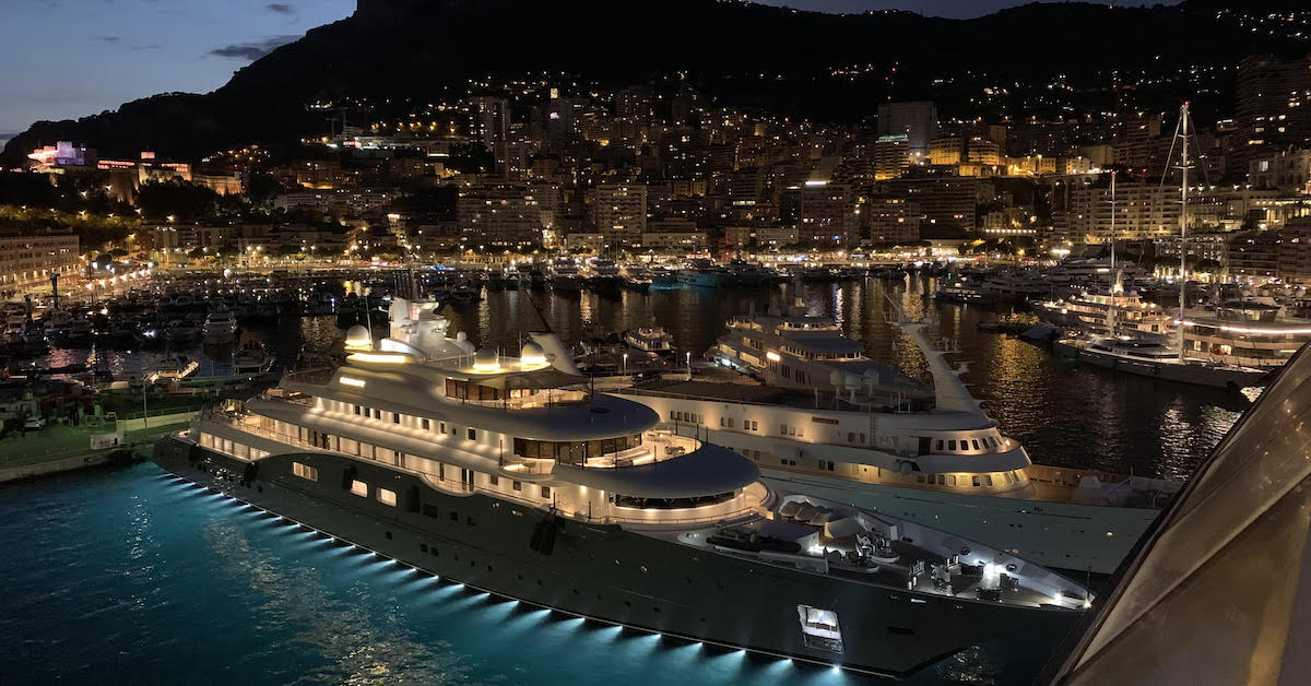 8 Monte Carlo Casino Dress Code and Other Rules and Tips - TravelAwaits