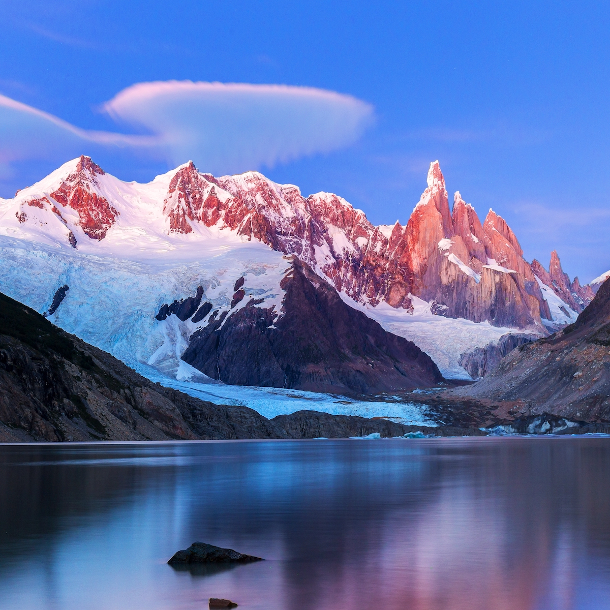 Mount Fitz Roy in Los Glaciares National Park, Argentina