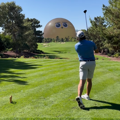 sphere trolls golfer