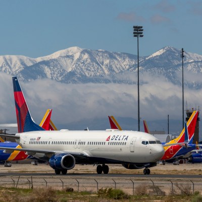 Delta Air Line flight in California