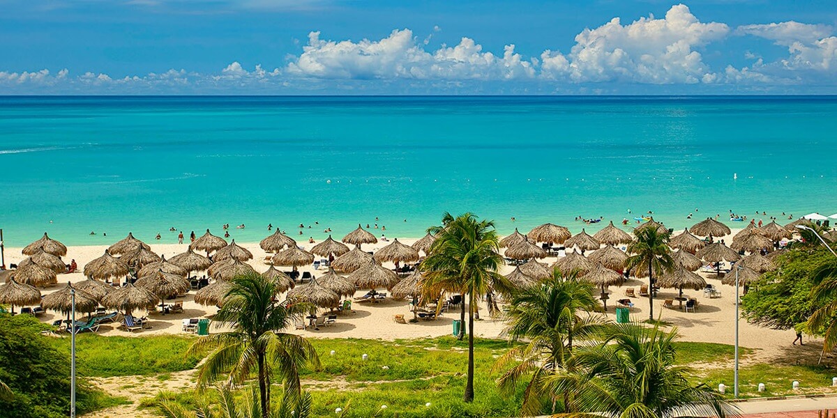 Best Family Resorts in Aruba Featured Image