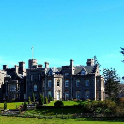 best castle hotels in scotland featured image