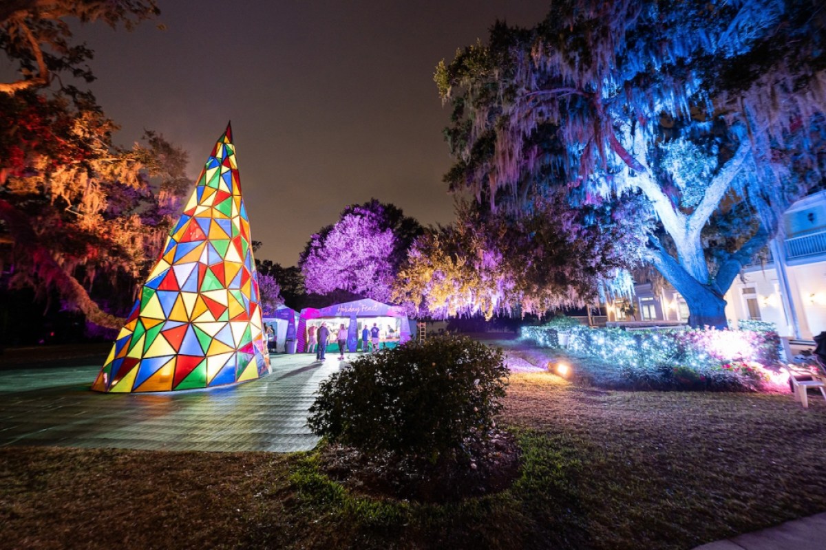 Leu Gardens during Dazzling Nights