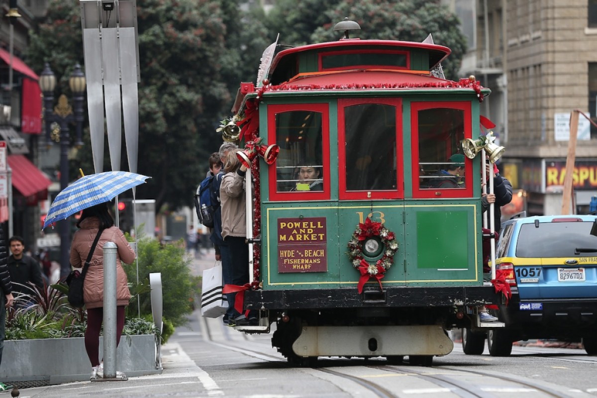 Trolley in San Francisco during Christmas