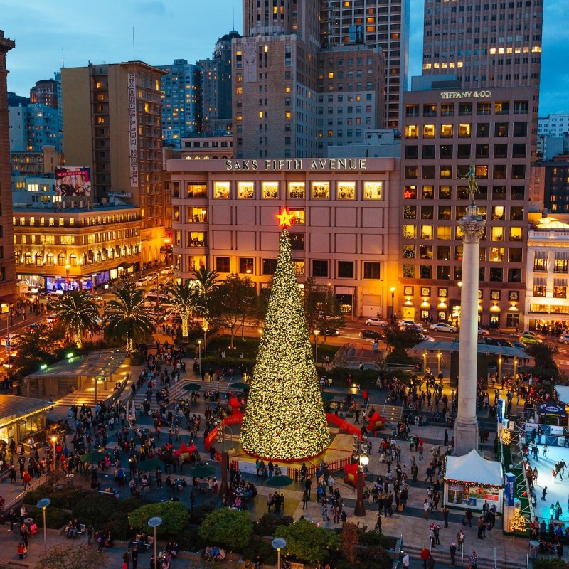Christmas tree in San Francisco's Union Square