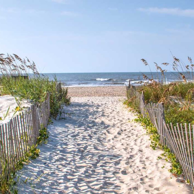 brunswick-islands-is-the-place-for-a-relaxing-beach-vacation