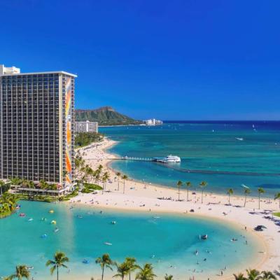 best hotels on waikiki beach featured image