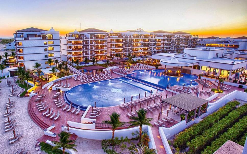 Building view of Grand Residences Riviera Cancun