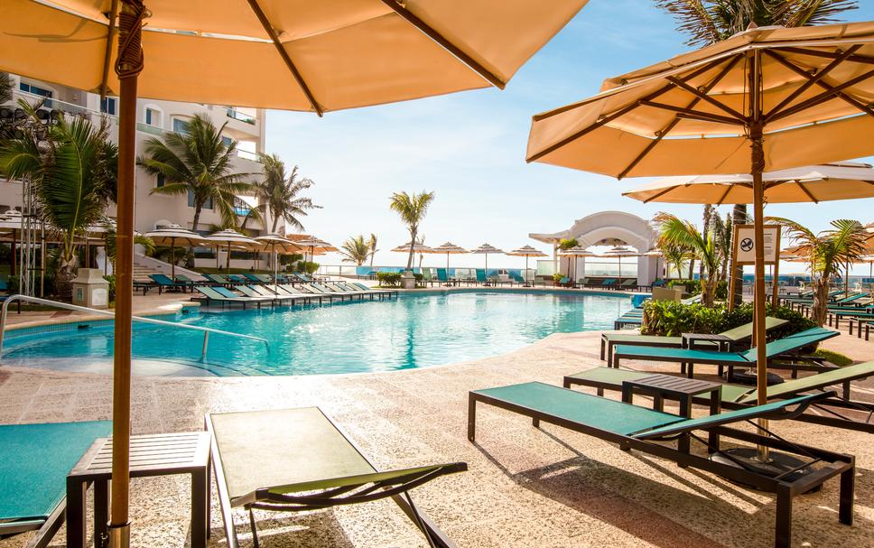 Pool view of Wyndham Alltra Cancun Resort
