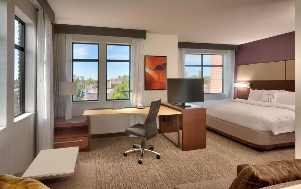 Bedroom view of Residence Inn by Marriott Flagstaff