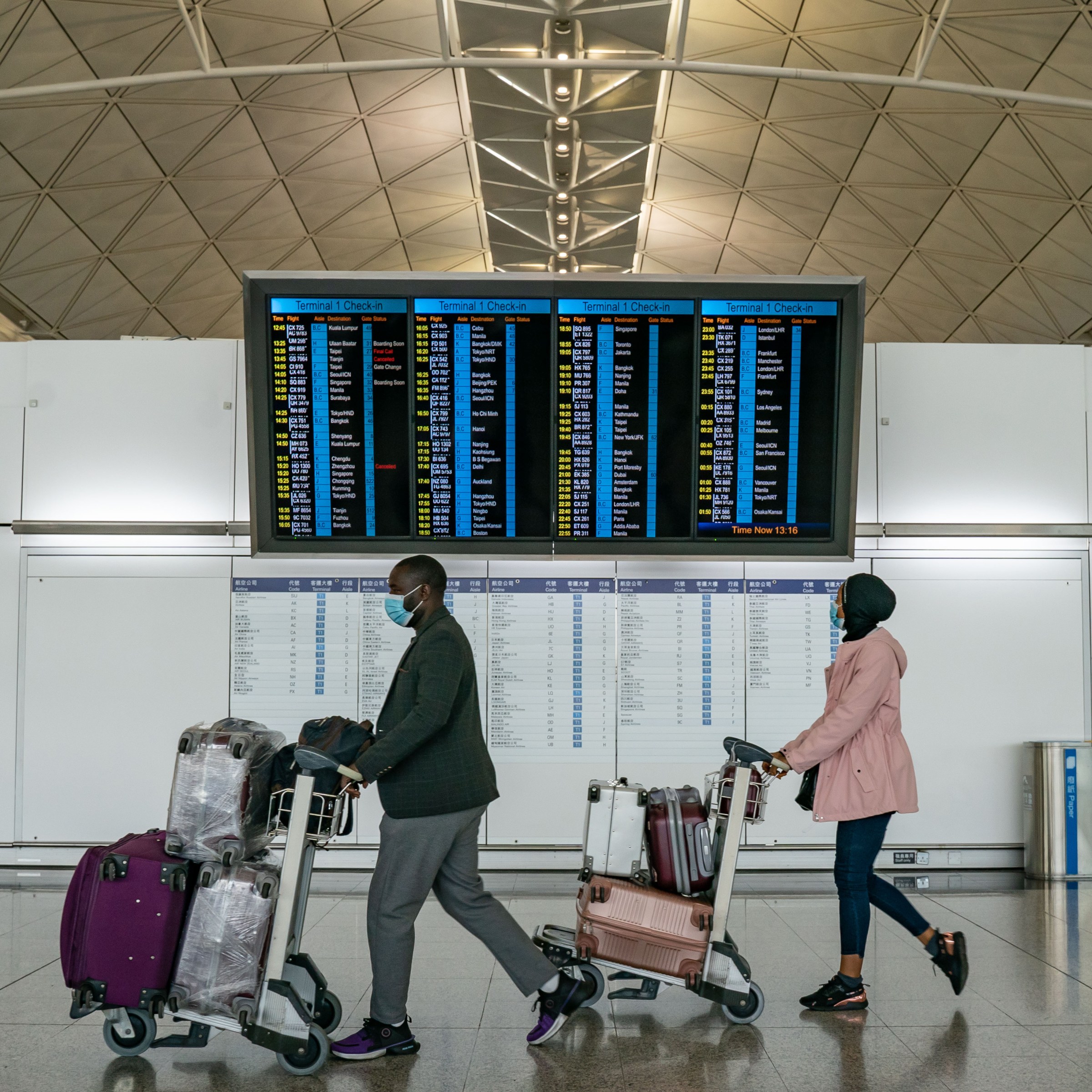 Luggage Rapping Luggage Wrapping: To Wrap or Not To Wrap? | TravelAwaits